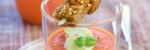Article : gaspacho-leger-de-tomates-et-ile-flottante-d-avocat-accompagne-de-son-pain-d-epices-curry-sesame