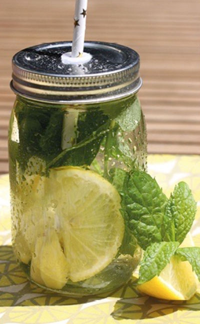 lemon detox water