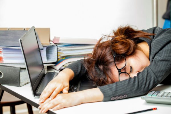 comment-luttez-contre-la-fatigue-post-dejeuner