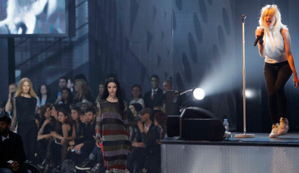 d&eacute;fil&eacute; h&m
