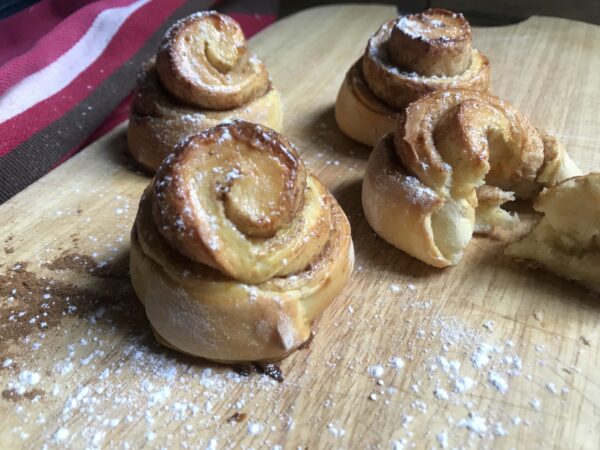 Cinnamon rolls moelleux