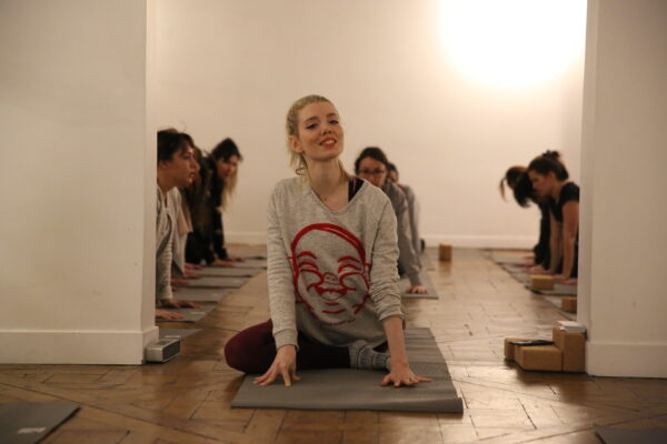 yin-yoga-xmas-party