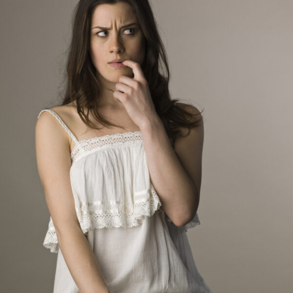 fille-doute