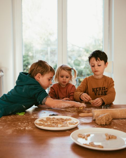 activités des enfants à la maison